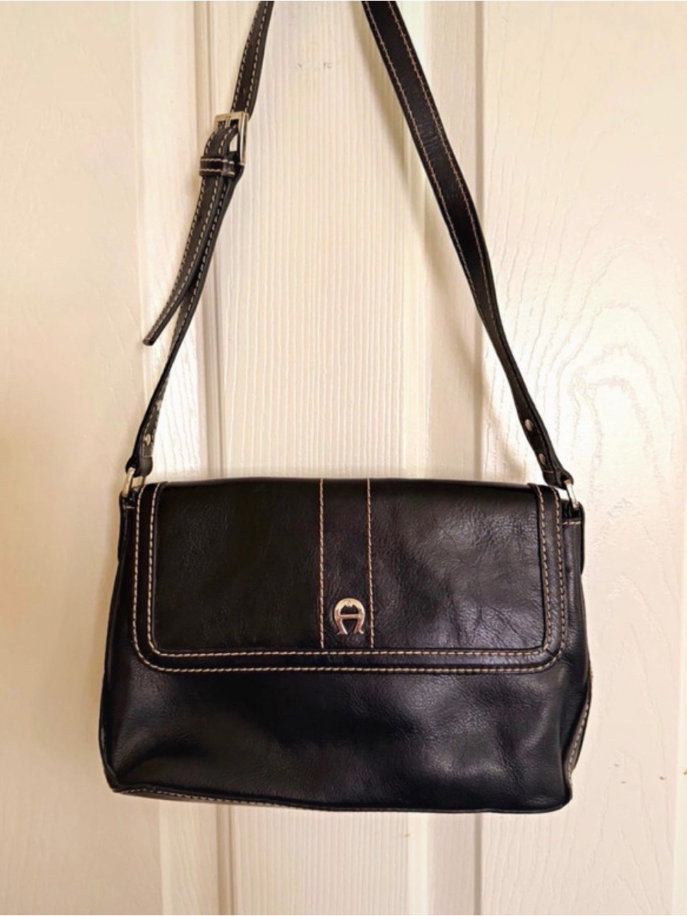 Etienne Aigner Black Leather Bag with Contrast Stitching